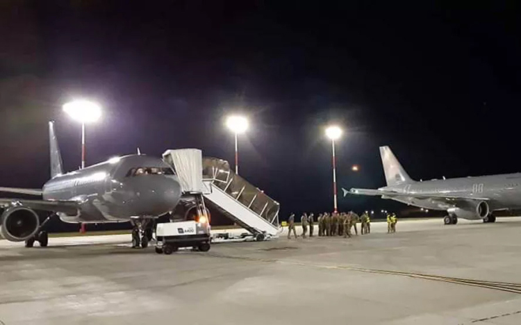 Épségben hazaértek a magyar katonák Afganisztánból