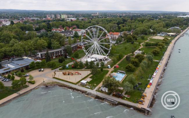 Szallas.hu: a hazai vendégek többnyire 1-2 éjszakás foglalással utaztak belföldön az első negyedévben