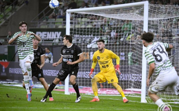 Labdarúgó NB I - Kétgólos hátrányból mentett pontot a Ferencváros