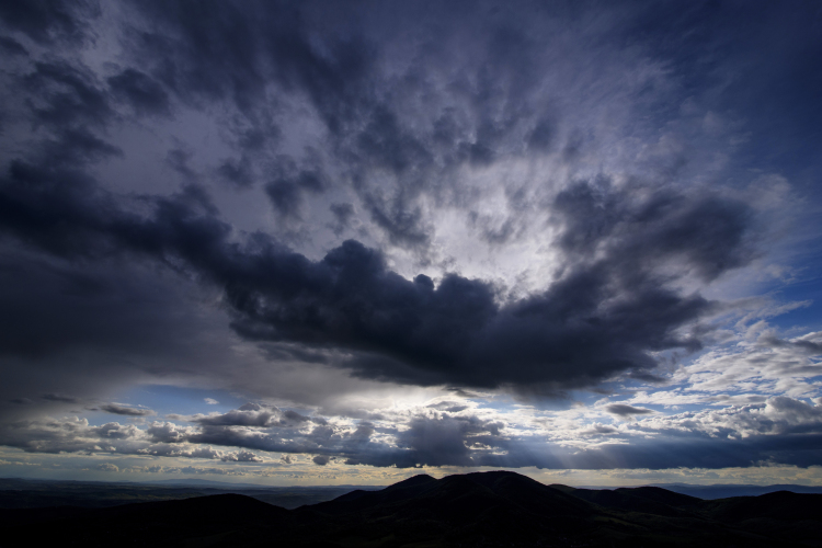 Meteorológia: csaknem 17 Celsius-fokos eltérés volt pénteken az ország kelet és nyugati része között